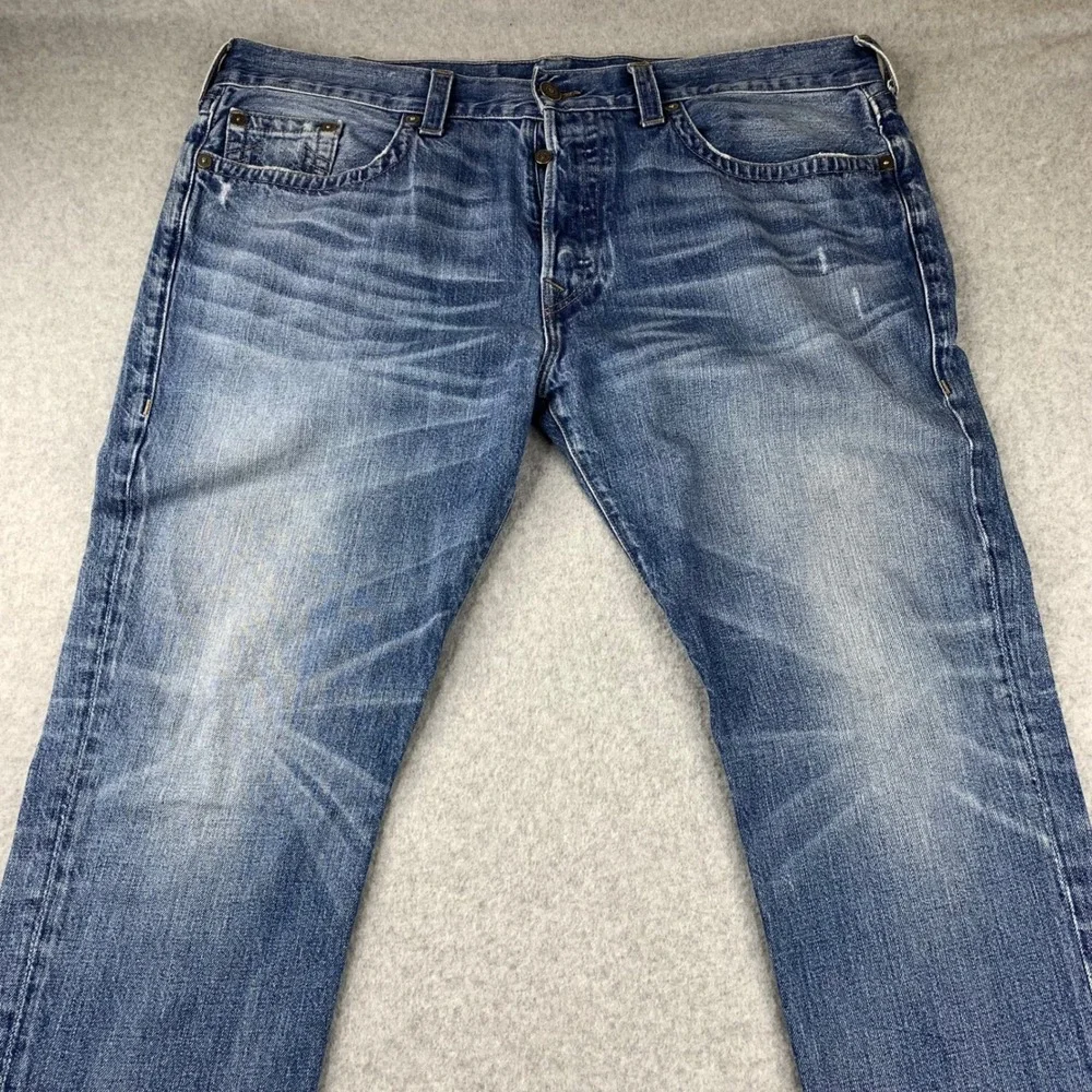 True Religion Dean Jeans Mens 42x32 Blue Modern Tapered Medium Wash Denim‎